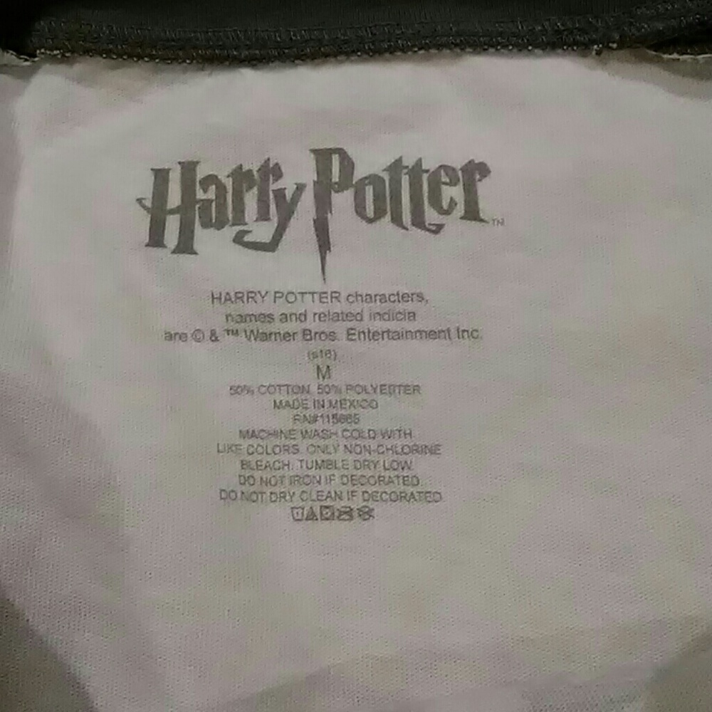 Slytherin Quidditch Shirt - Picture 3 of 4